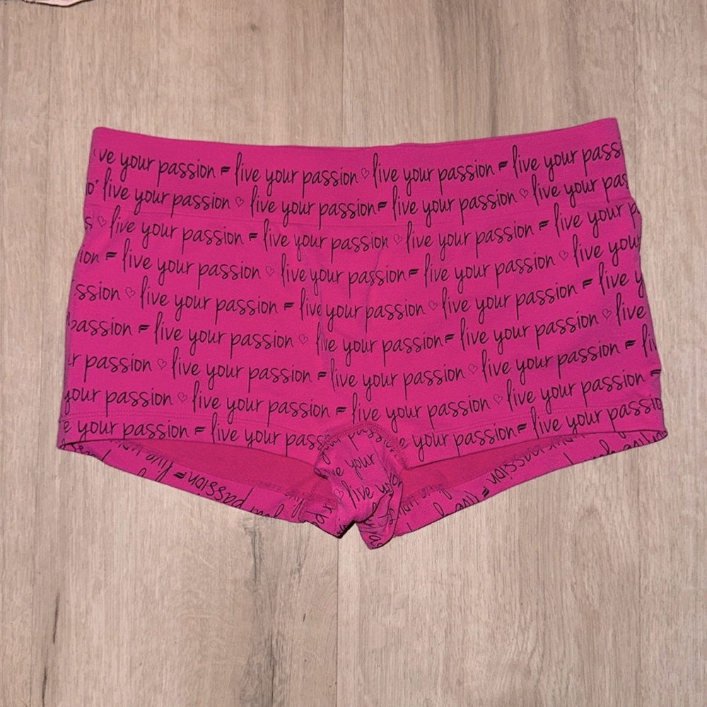 Fabletics hot pink and black Live Your Passion shorts M